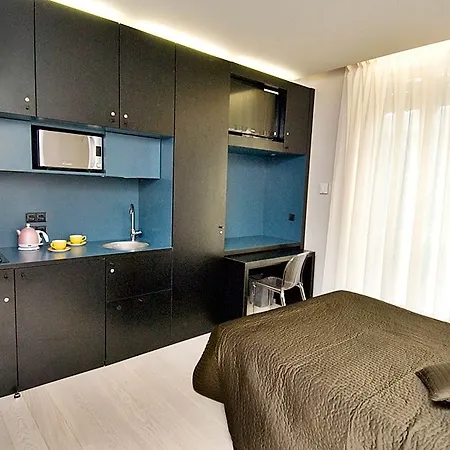 מלון Splendid Centre Gare 3*