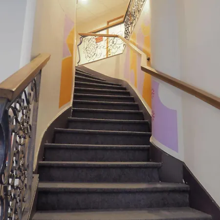 Splendid Centre Gare מלון 3*