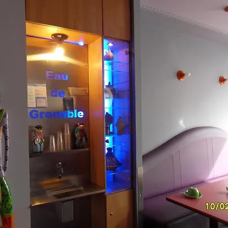 Splendid Centre Gare מלון